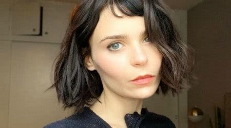 Alexandra Krosney Height, Weight, Age, Body Statistics